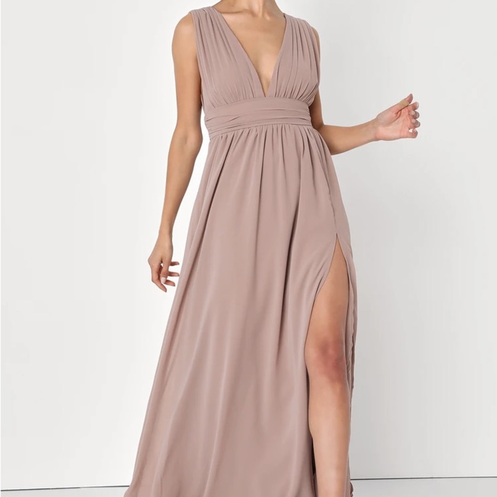 Lulus dress women’s medium M tan heavenly hues formal dance homecoming low v